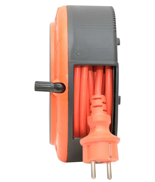 Compact extension cable, 4 sockets IP20 +USB + thermal fuse + child fuse, 5m cable 3x1mm2, French type (pin), PHE-05310-E-USB