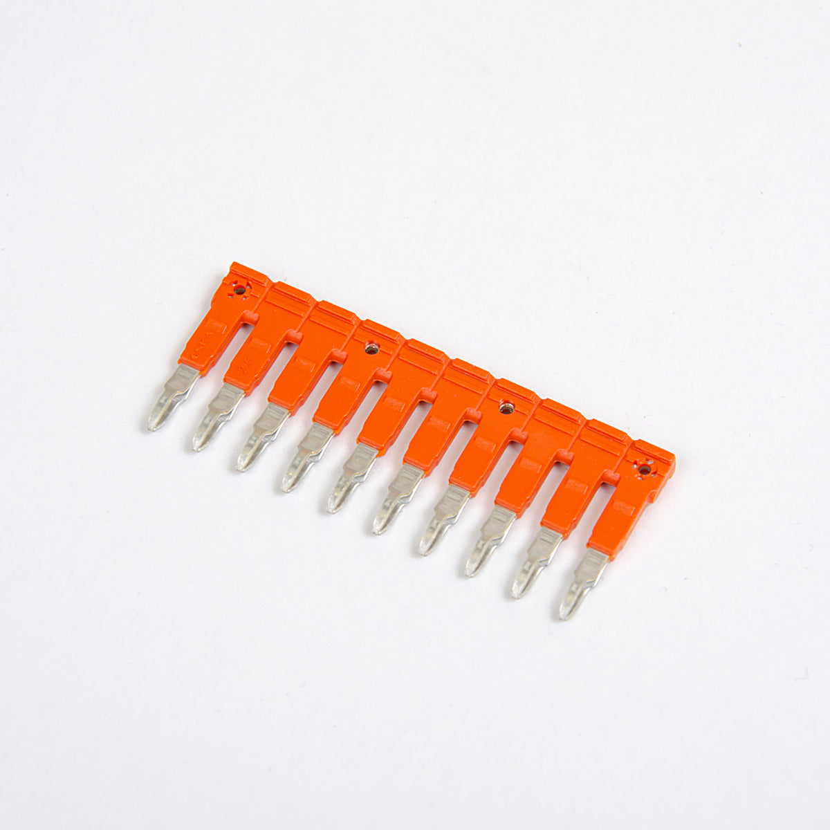 ONKA 2.5/10 10-kohaline pistikupesa, isoleeritud, universaalne (vedru- ja kruviklemmide jaoks 2,5 mm2), 1060109
